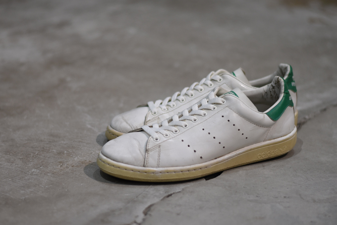 Used -wide cropped slacks,adidas stan smith- | twelve blog