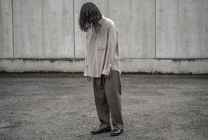 AURALEE BLUEFACED WOOL WIDE SLACKS - ファッション