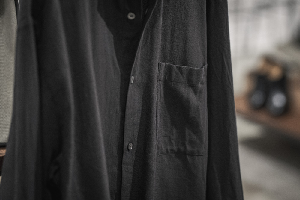 WIRROW -Washi Cotton Twill Stand Collar Shirt- | twelve blog