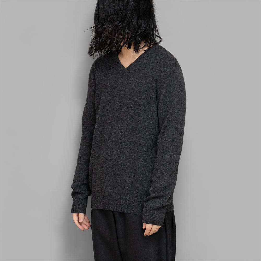 USED / Cashmere V Knit (Charcoal)