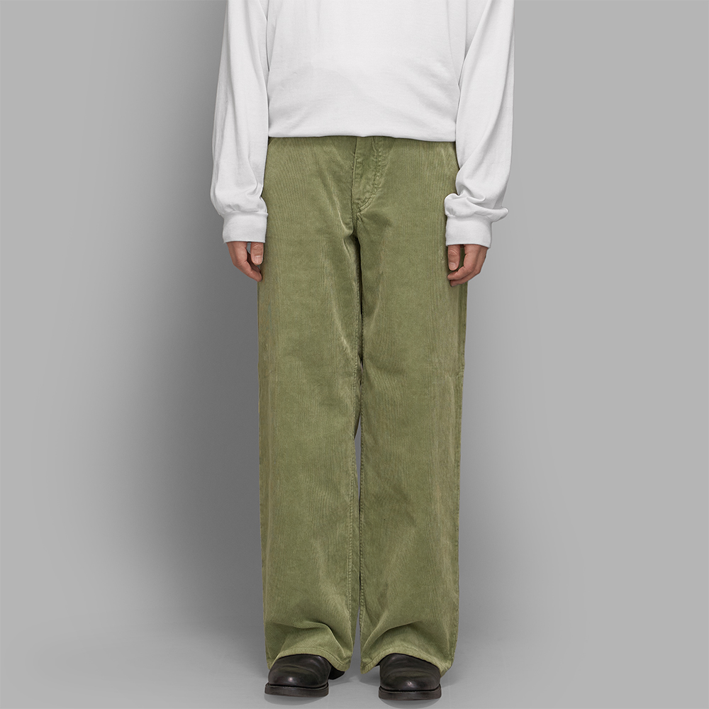 AURALEE / Garment-Dyed Finx Corduroy 5P Wide Pants (Dusty Green)