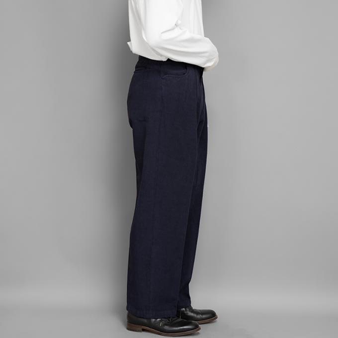 FARAH / Two Tuck Wide Tapered Pants (Cotton Linen Twill-Navy) | twelve