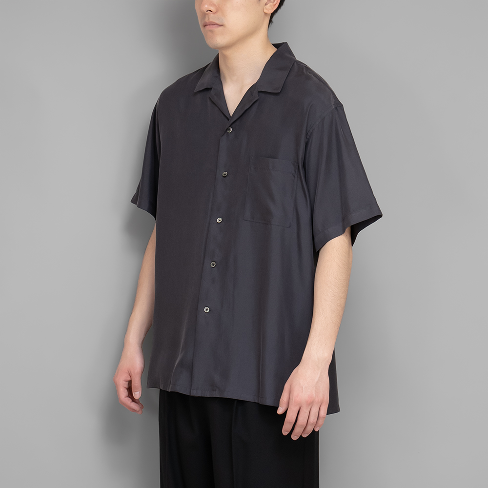 stein / Oversized Cupro Open Collar SS Shirt (Charcoal)