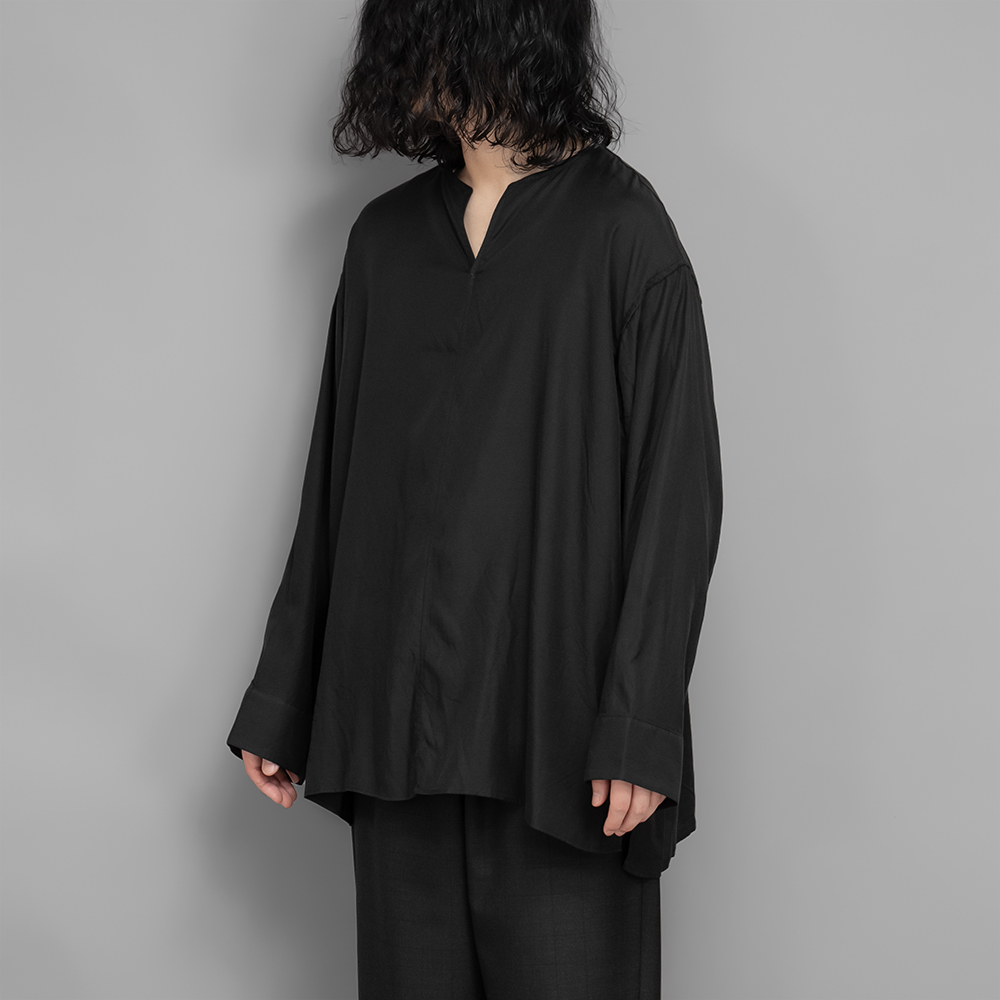 WIRROW / Cupro Cotton Caftan Shirt (Black)