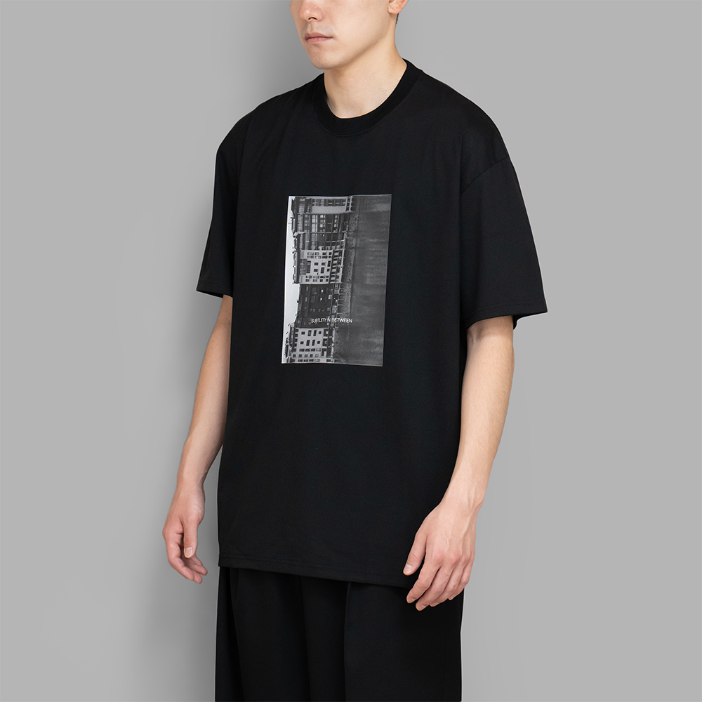 ssstein / Print Tee -SUBTLETY- (Black)