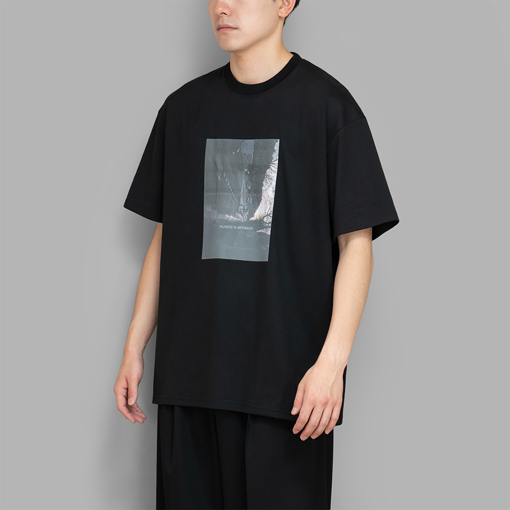 ssstein / Print Tee -NUANCE- (Black)