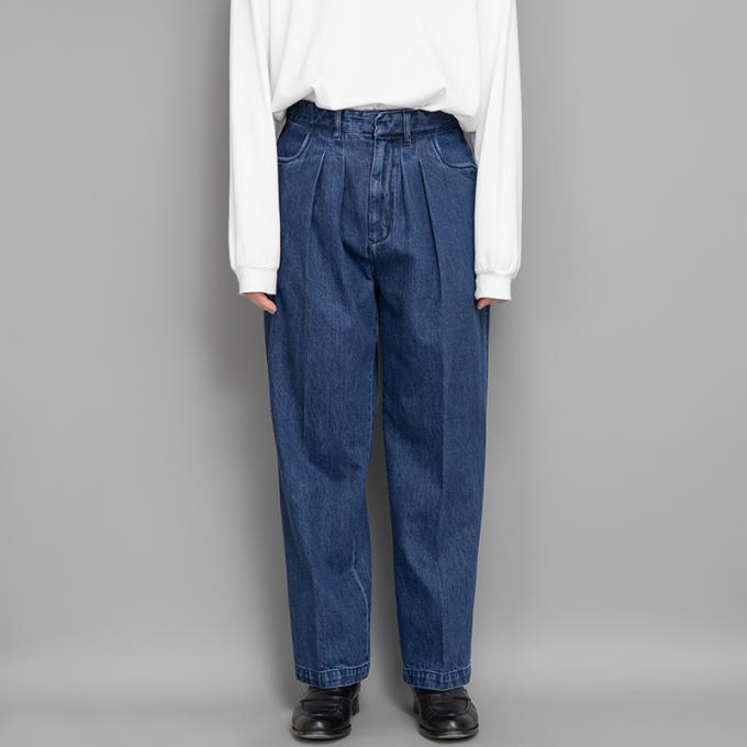 【SALE】FARAH / Two Tuck Wide Tapered Pants (Denim-Indigo)