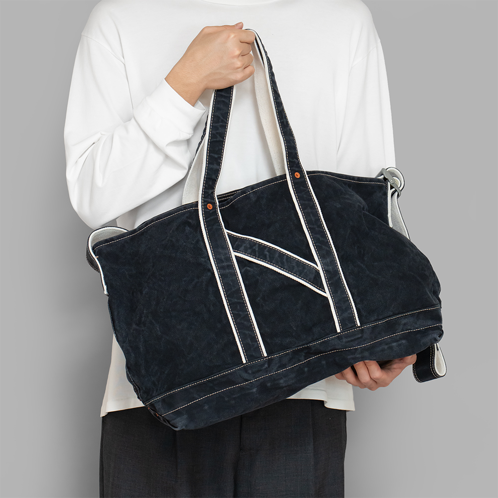 NICENESS / L.Lesh (Black)