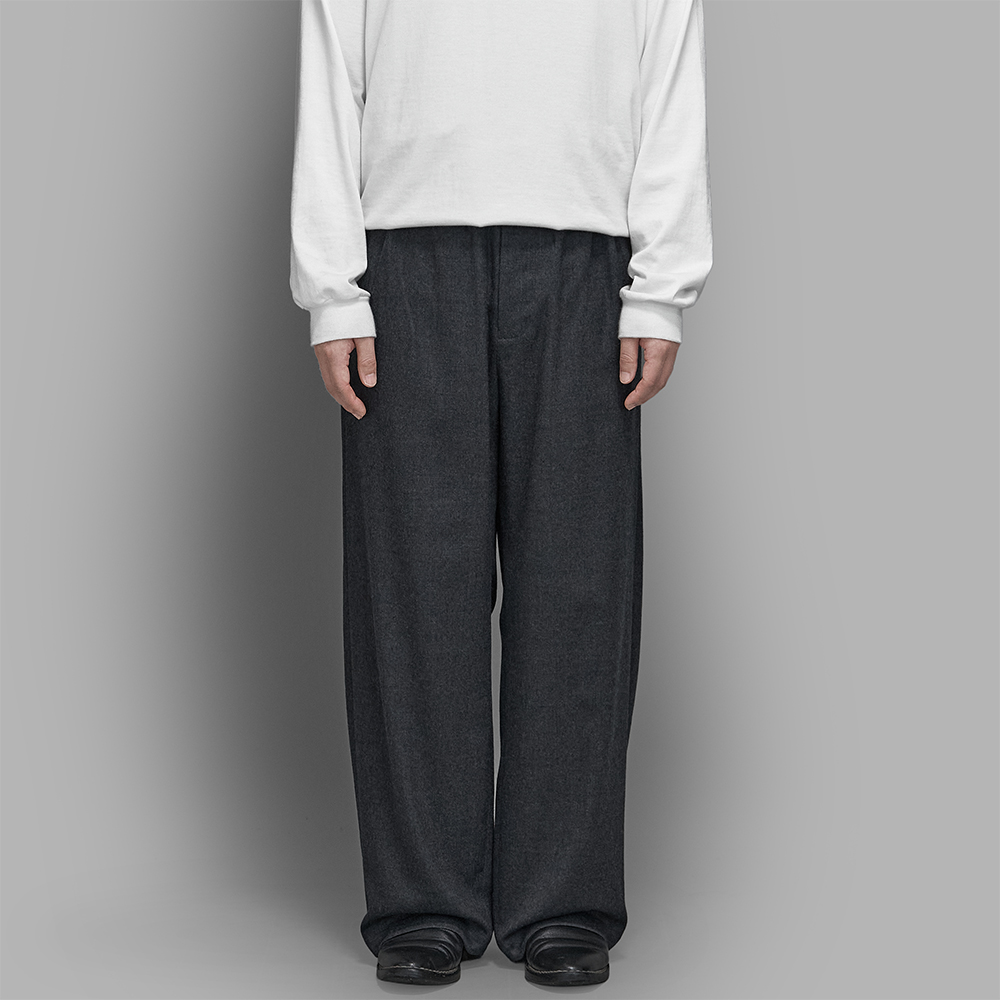 un/unbient / Easy Trousers (Mixed Grey)