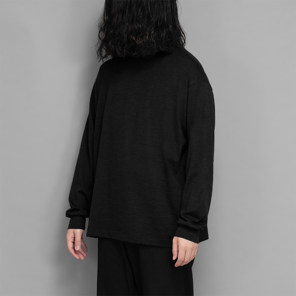 un/unbient / Washable Wool Jersey Hi-neck (Black)