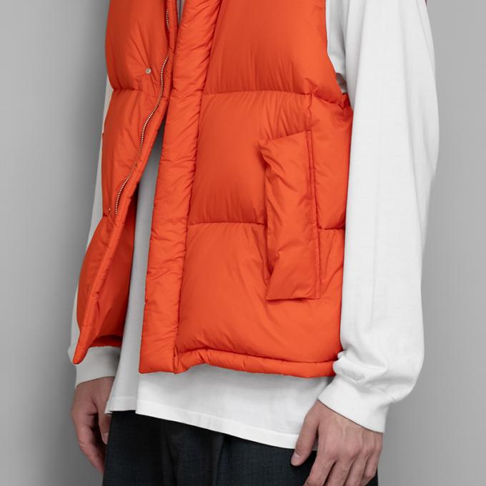 AURALEE / Super Light Nylon Ripstop Down Vest (Orange) | twelve