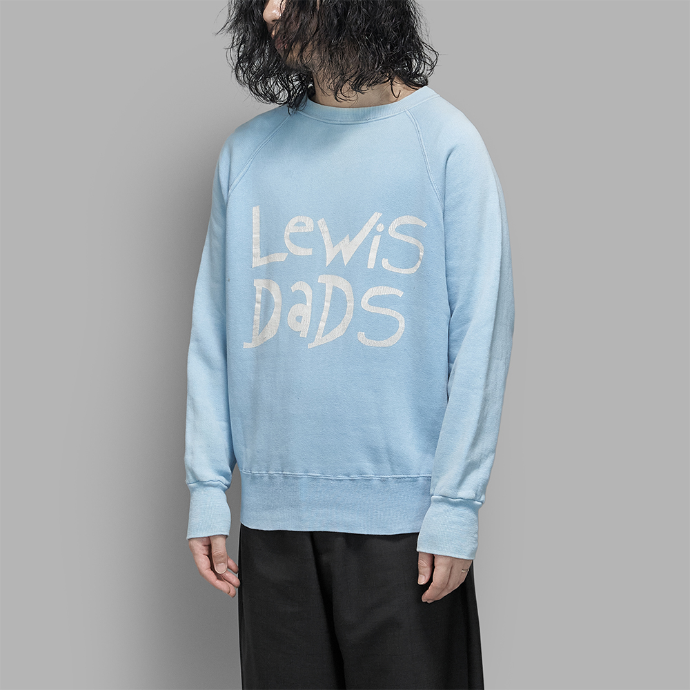 USED / Vintage Crew Neck Sweatshirt “LeWiS DaDs”