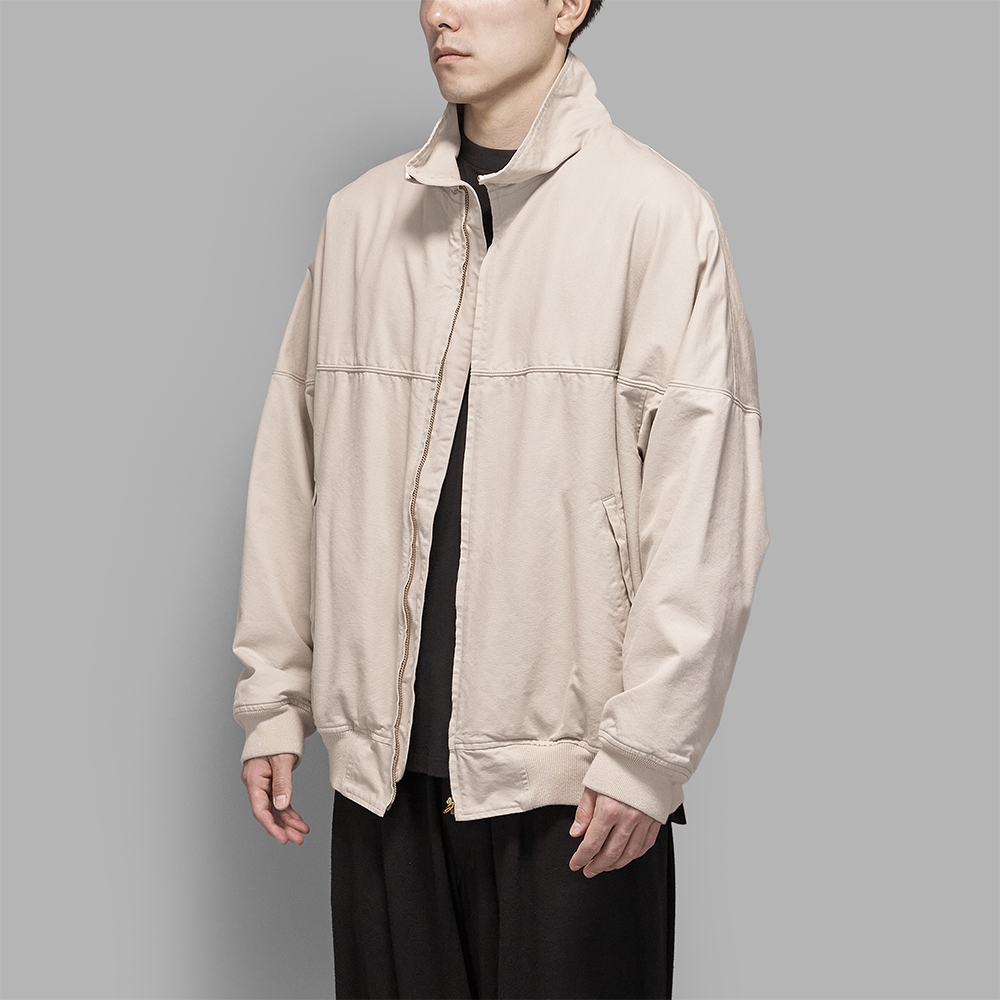 COMOLI / ポストワークツイル キャップショルダーブルゾン (Ivory)