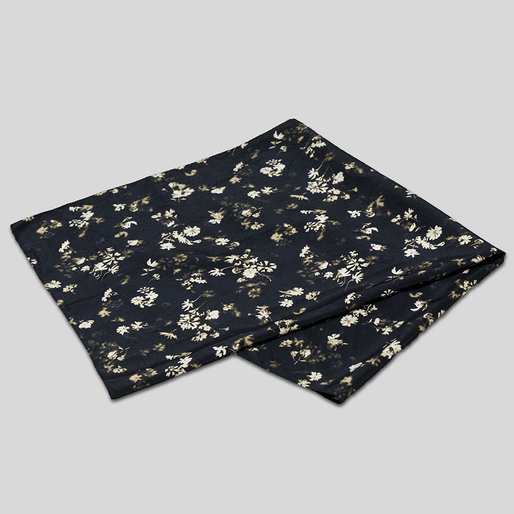 calmlence / Scarf (Black Print)