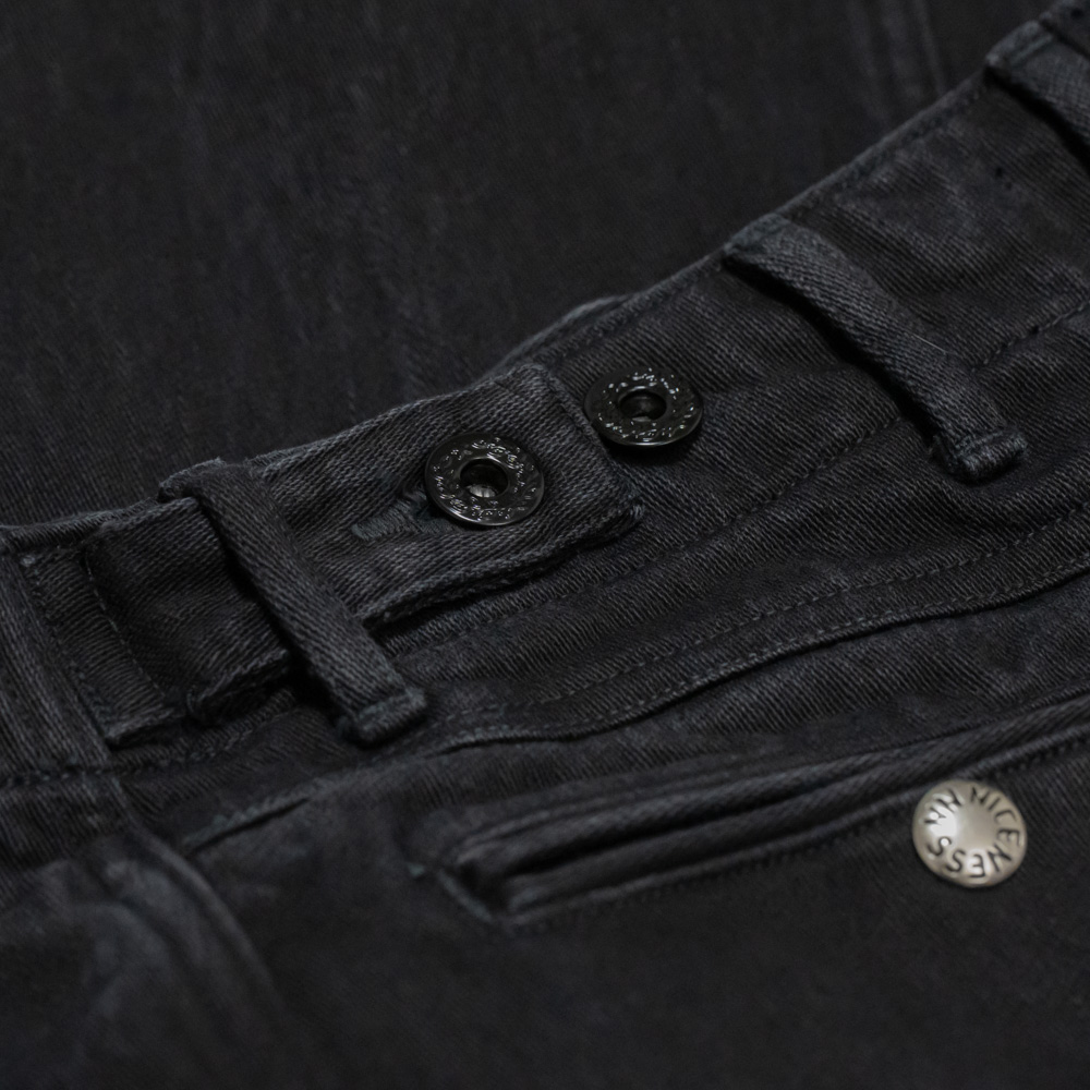 NICENESS / B.BLiss | twelve