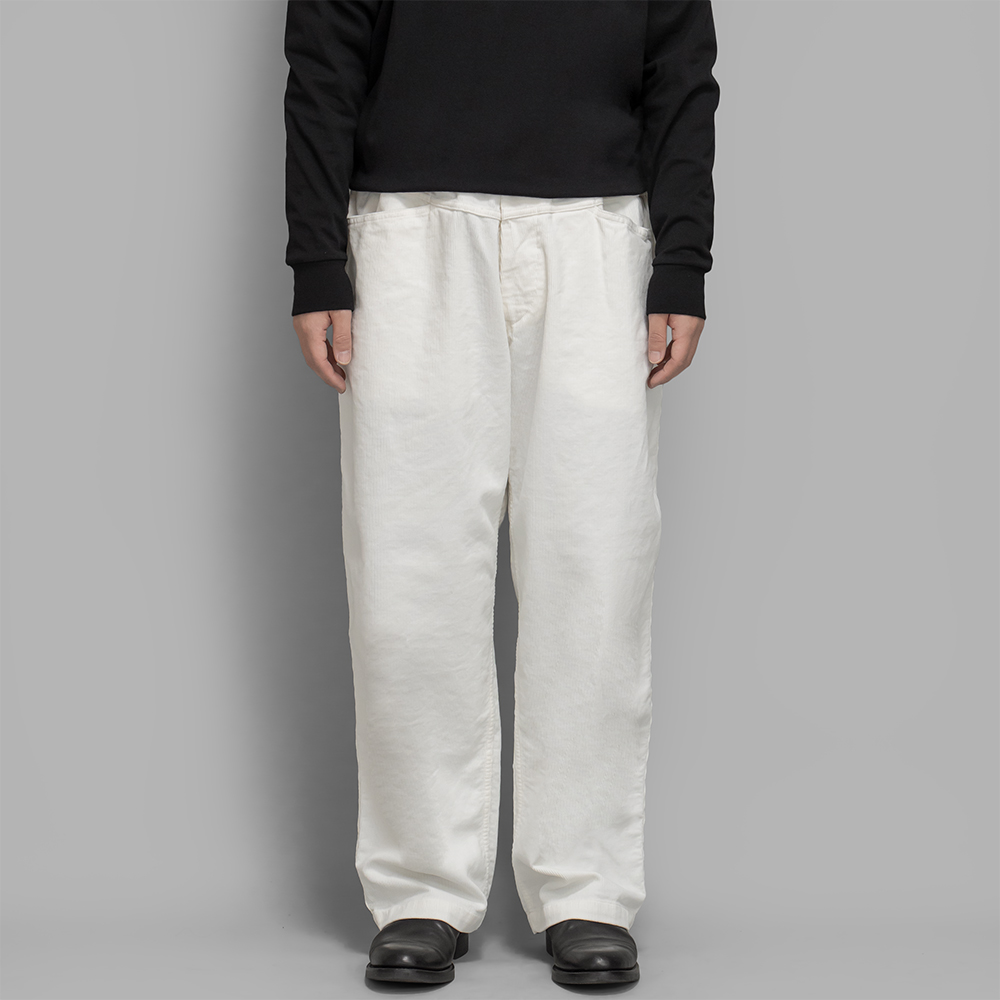 COMOLI / コーデュロイ ドローストリングパンツ (White) | twelve