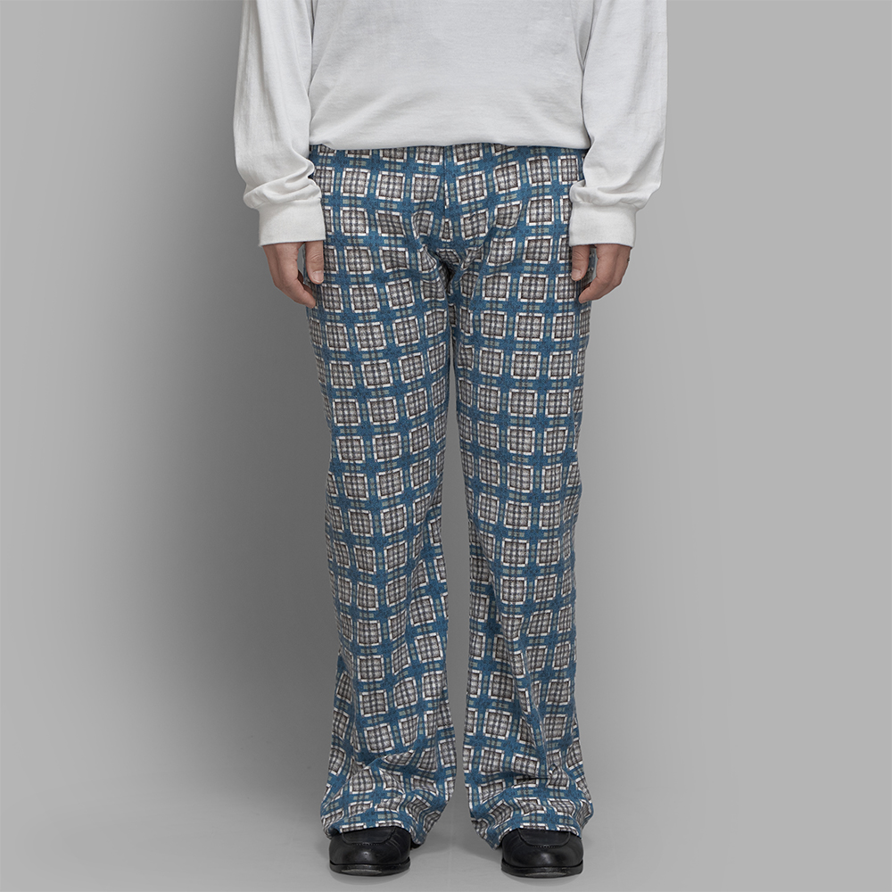 NICENESS / C.Size (Blue)