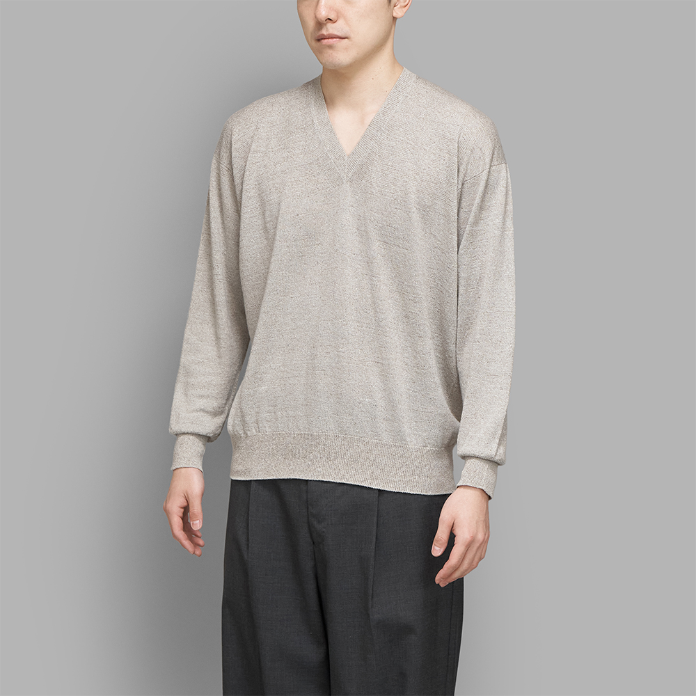 Olde H & Daughter / Linen / Silk Plain Stitch V Neck L/S (White Sand)