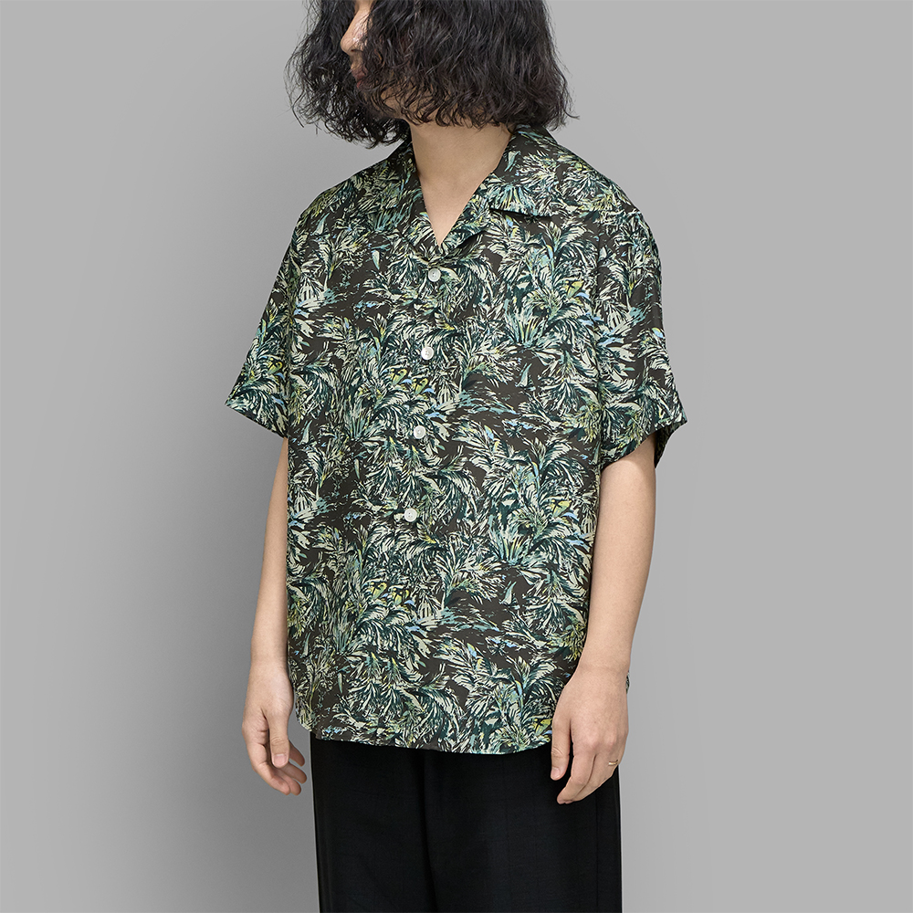 AURALEE / Printed Airy Silk Half-Sleeved Shirt (Dark Brown)