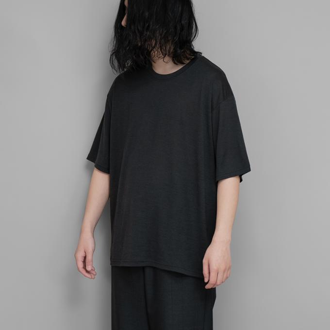 CAPERTICA by COLINA / Super120s Washable Wool Jersey Oversized Tee (Darkness)