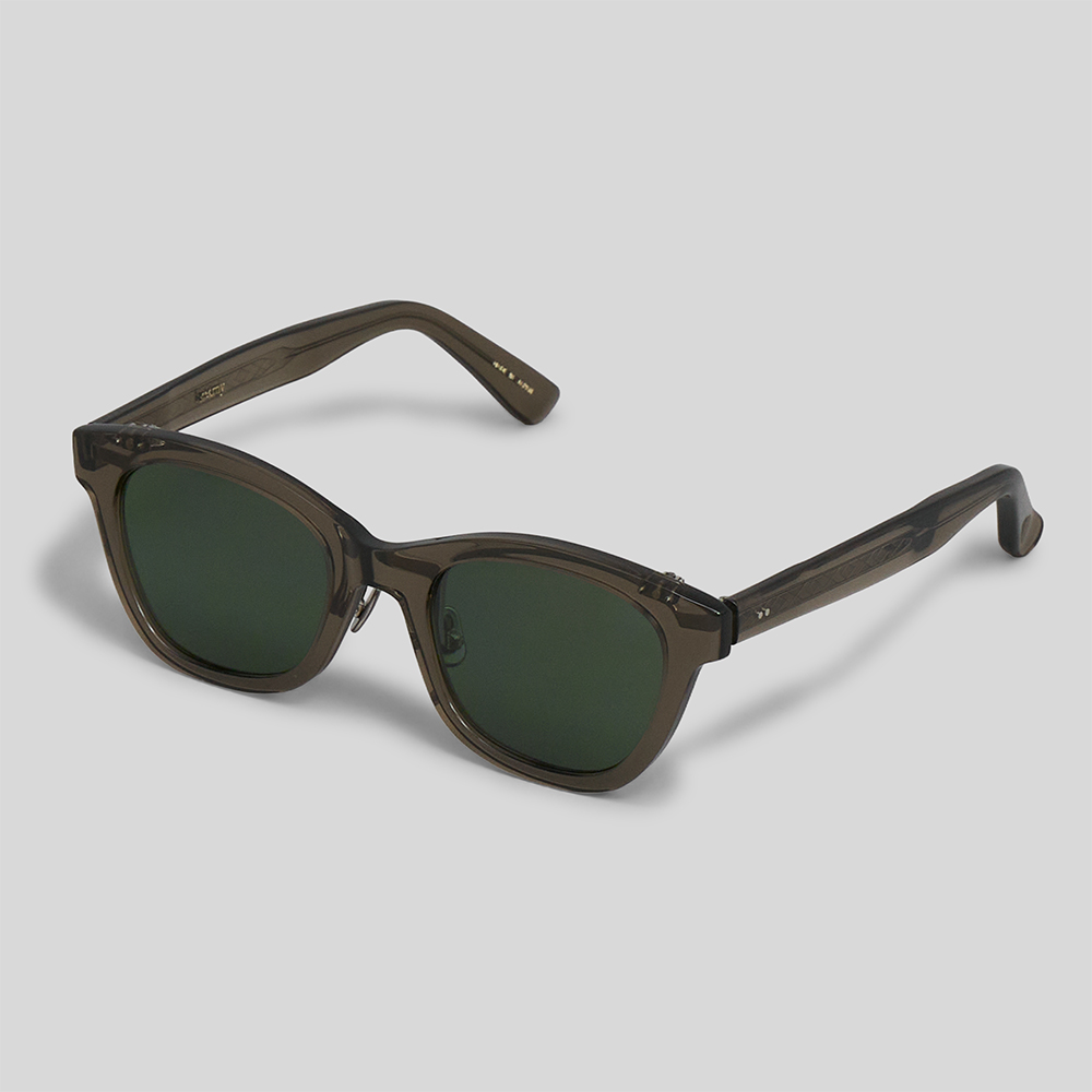 kearny / Hobby (Clear Khaki)