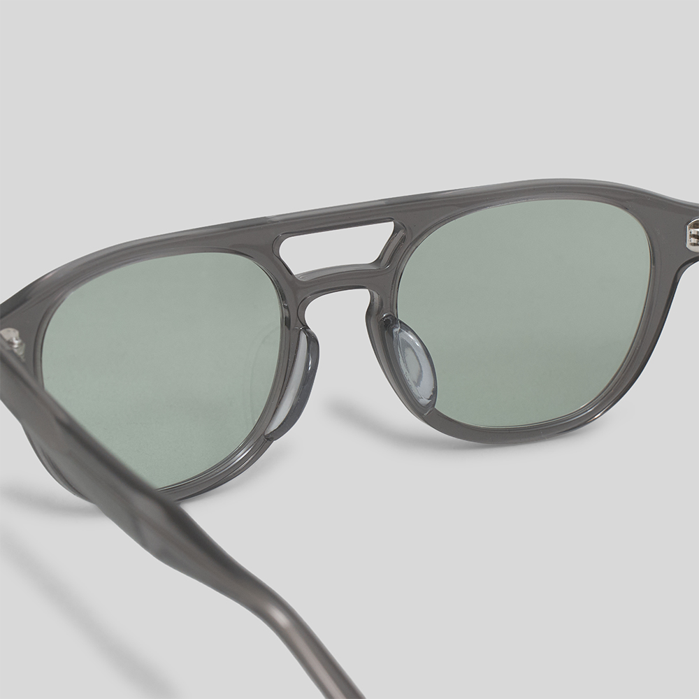 美品　kearny　　clear gray ＆ silver kearny / Coit Ⅱ (Clear Gray) | twelve