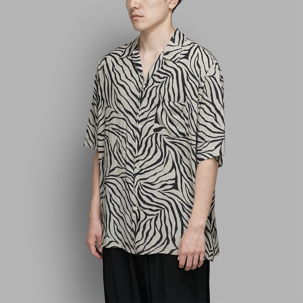 COMOLI / ZEBRA 半袖オープンカラーシャツ