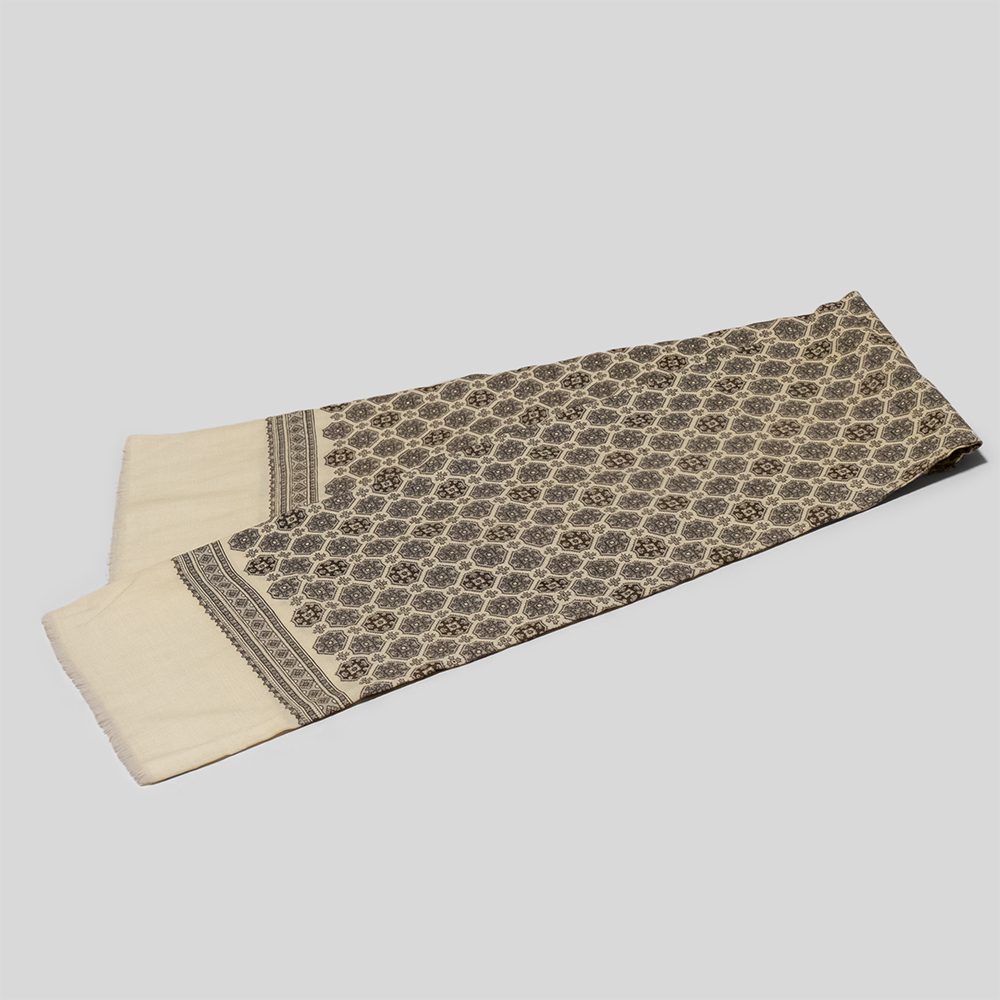 USED / Euro Vintage Scarf
