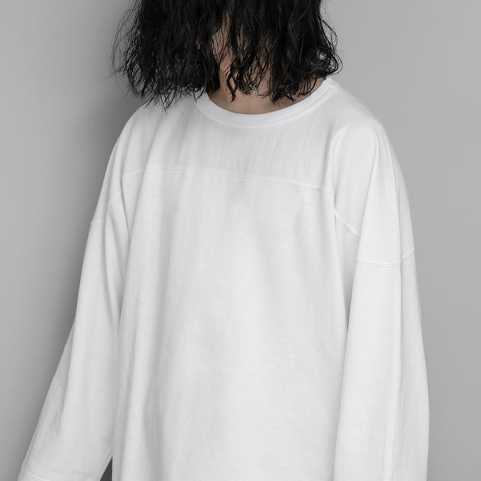の販売COMOLI 22ss フットボールT size2 white Tシャツ/カットソー(七分/長袖)