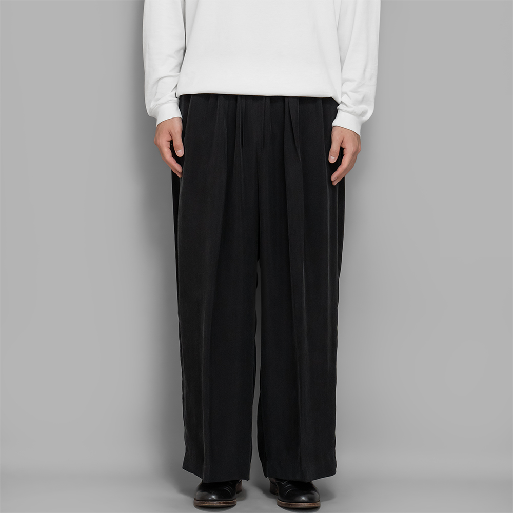 POSTELEGANT / Cupro Extra Wide Trousers (Black)