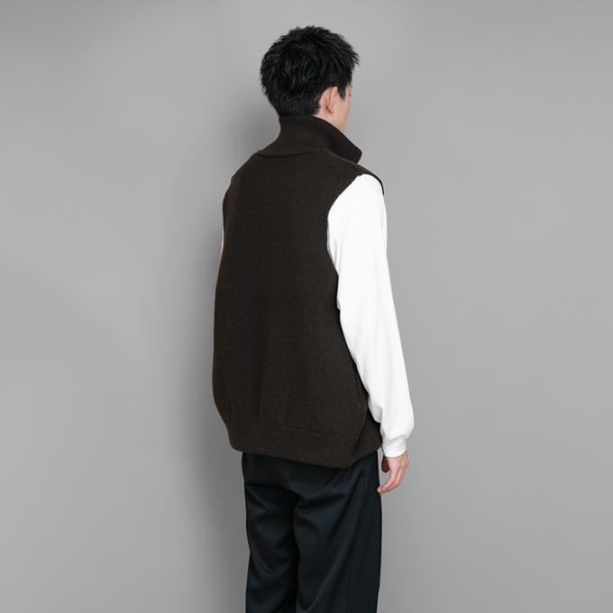 stein / Oversized Drivers Knit Zip Vest (Military Khaki) | twelve