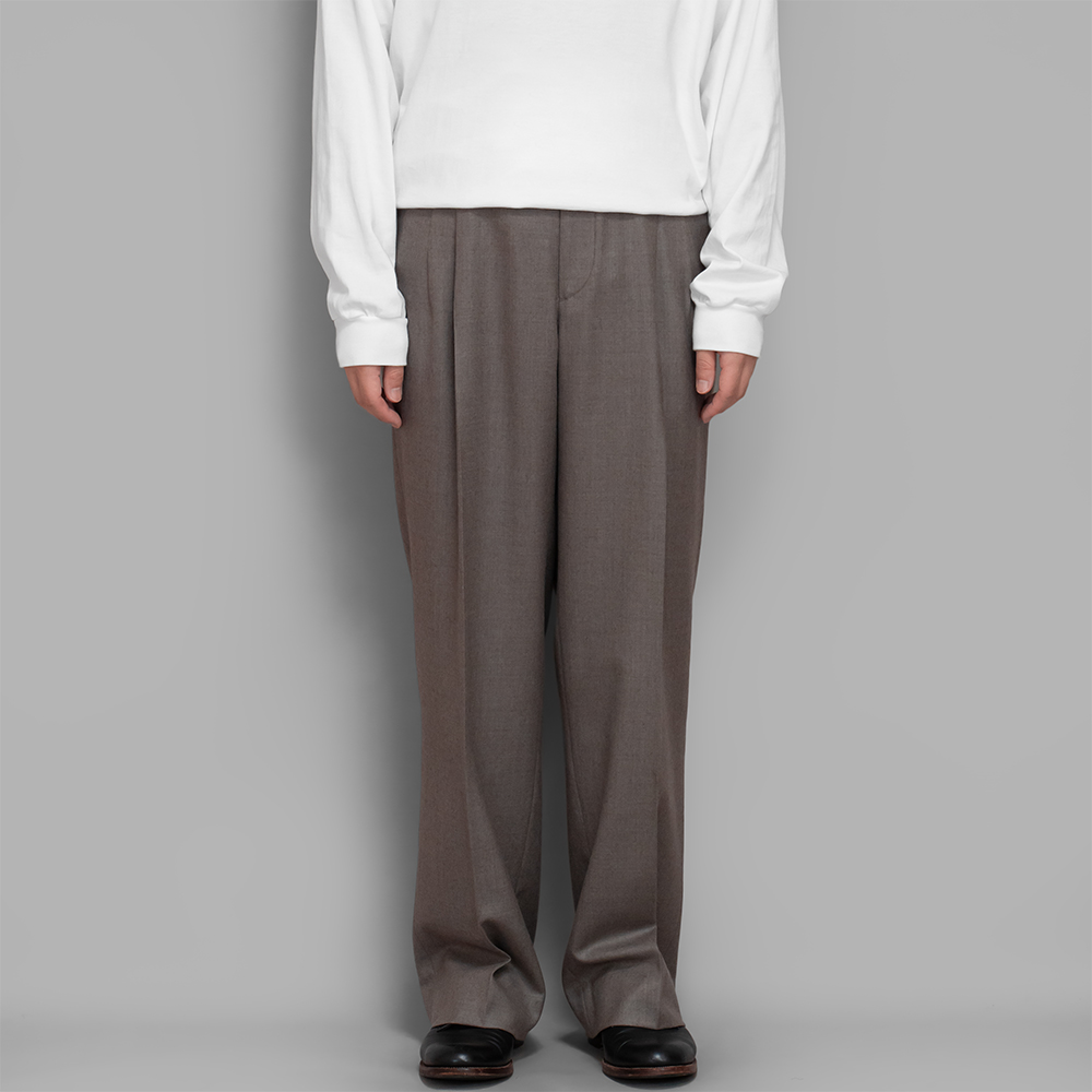 AURALEE / Super Light Wool Two-Tuck Slacks (Top Brown)