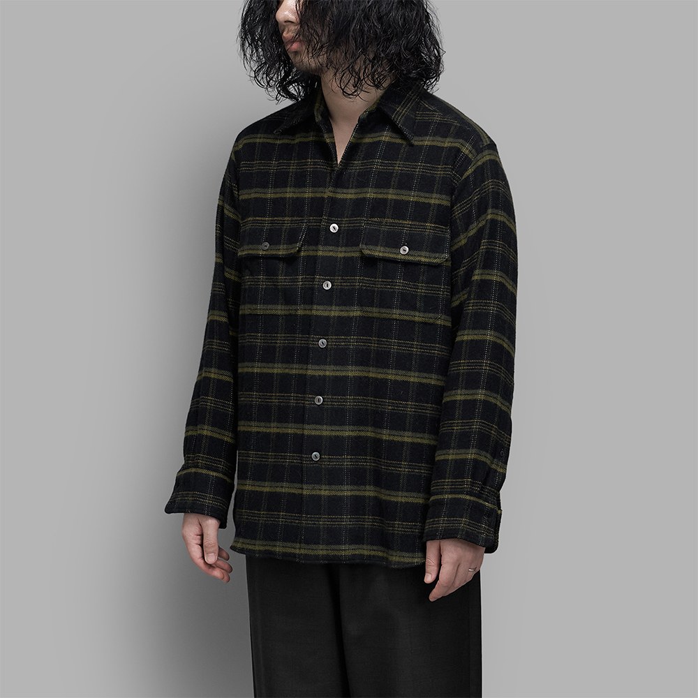 T.T / One-Piece Collar Sports Shirt (Navy Plaid)