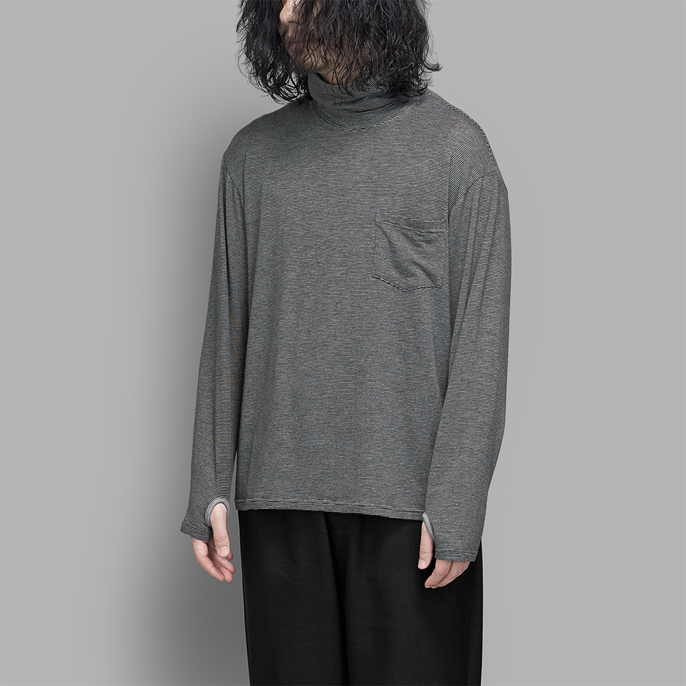BLACKBIRD / Turtle Neck Long Sleeve Cutsewn (White×Black)