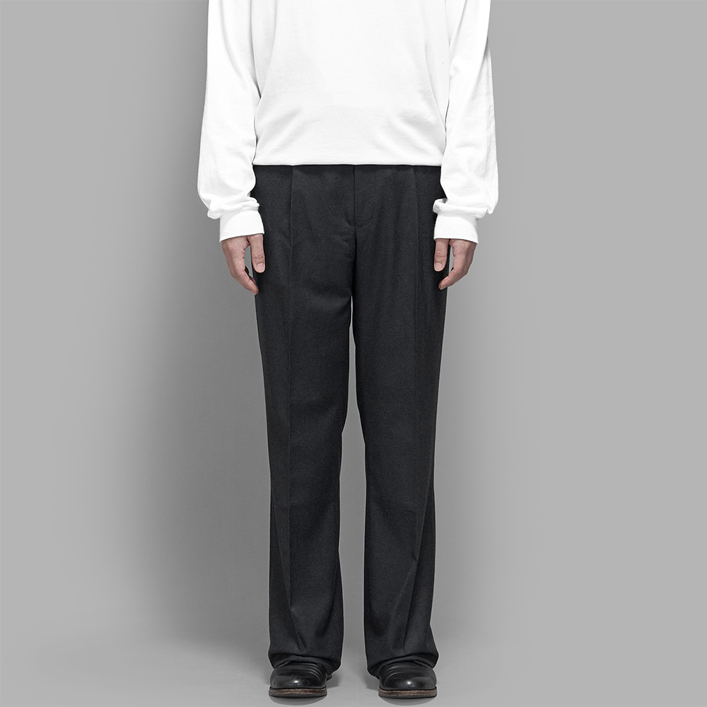 AURALEE / Wool Fulling Flannel One-Tuck Slacks