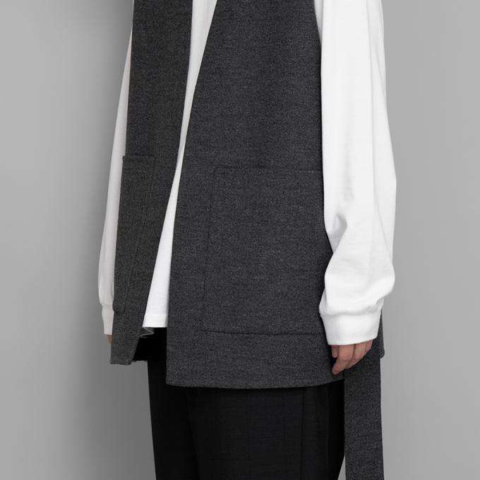 POSTELEGANT / Fine Wool Rever Vest