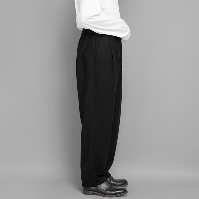 CAPERTICA by COLINA / Super 140s Washable Wool Tuck Easy Pants