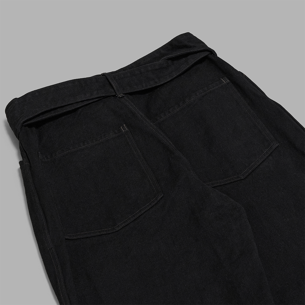 COMOLI / ブラックデニム ベルテッドパンツ | twelve