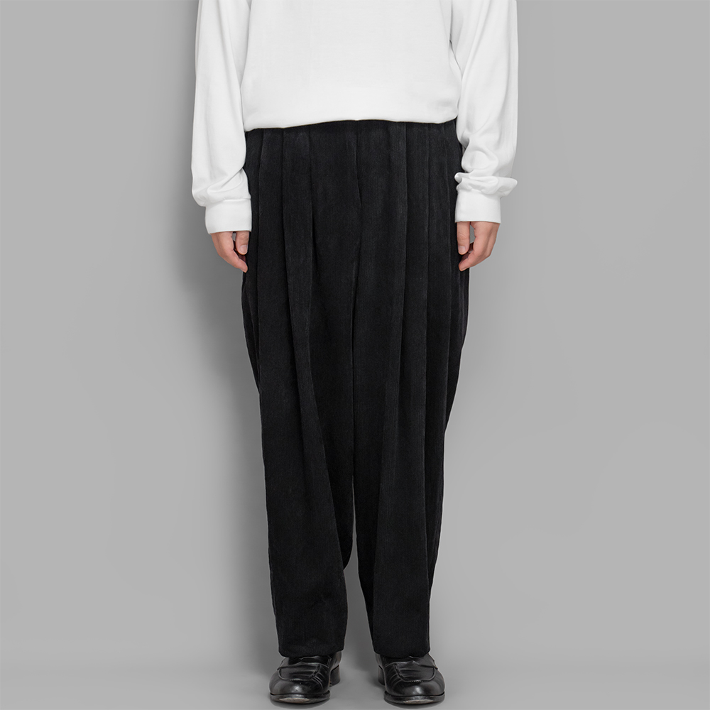 calmlence / Triple Pleated Wide Tapered (Si/W Corduroy)