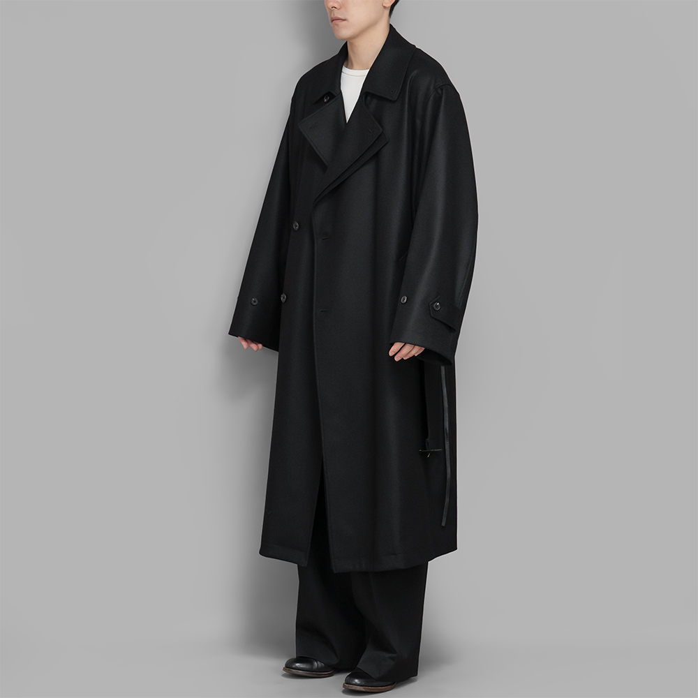 ssstein / Double Lapeled Double Breasted Coat (Black)