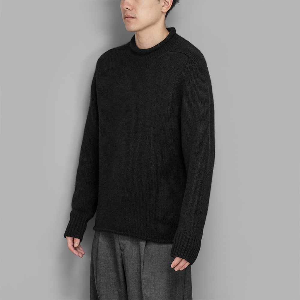 MAATEE&SONS / Roll Neck P/O Sweater