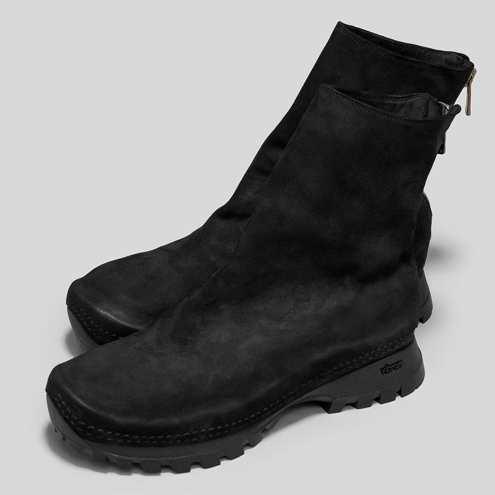 COMOLI / GUIDI別注 VS バックジップブーツ