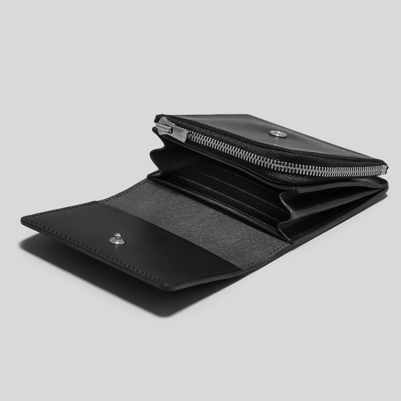 日本産】 【専用】エンダースキーマ ビルフォールド billfold クロコ