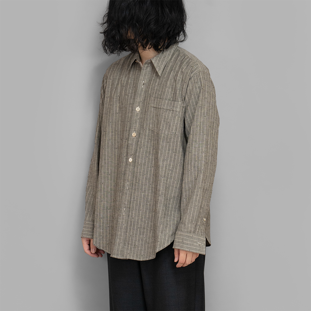 T.T / Narrow Collar Shirt