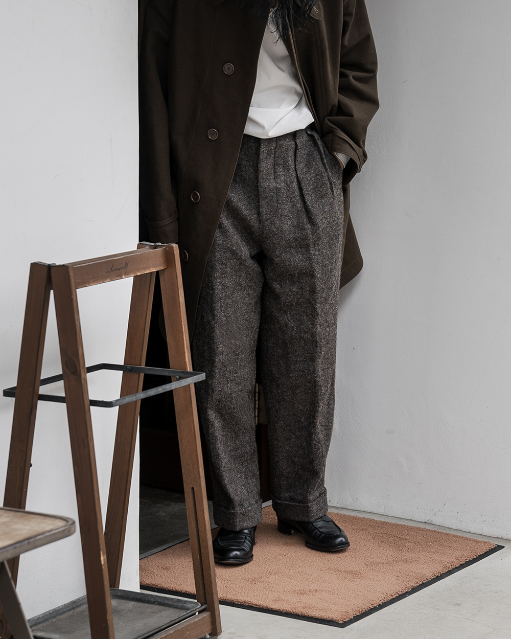 The Khaki Brown Twill Trouser