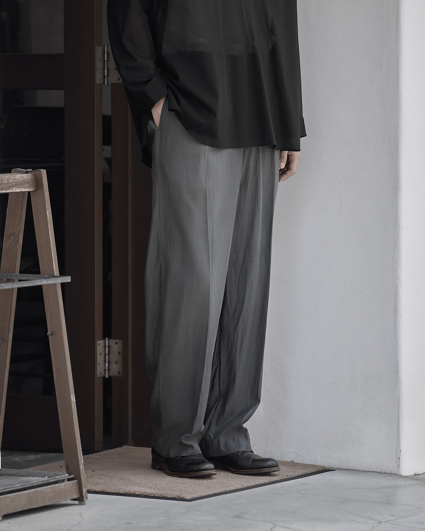 NICENESS / Howlett | twelve